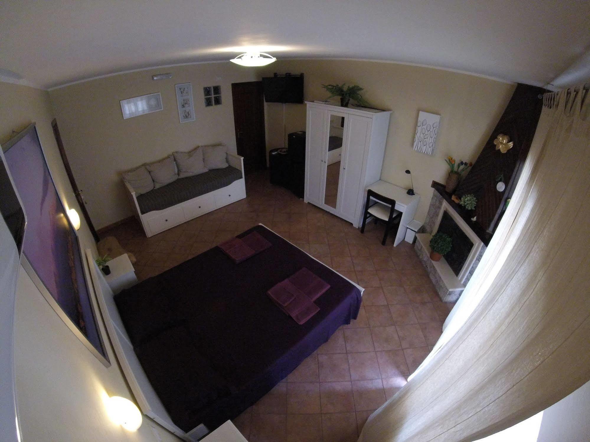Tano'S Apartment จีอาร์ดีนี นักซอส ภายนอก รูปภาพ